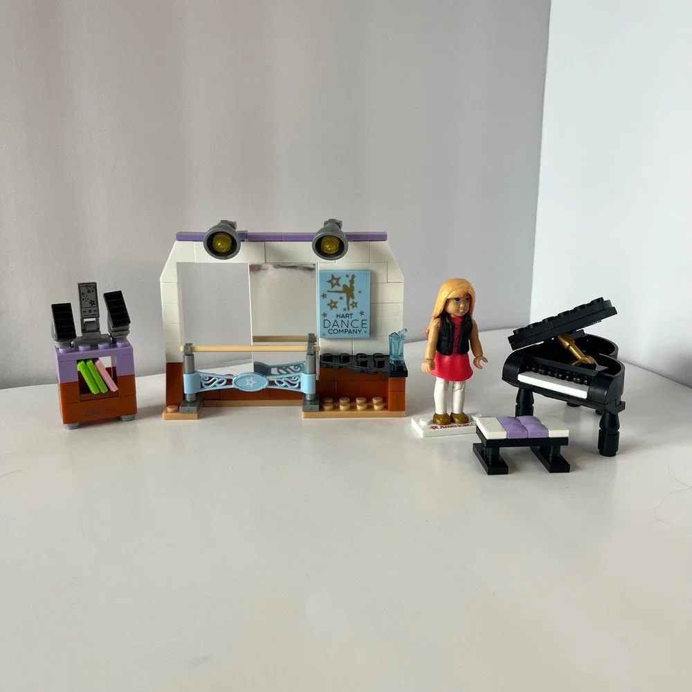 Mega Construx American Girl Isabelle's Dance‎ Studio FDY90 Building Set Piano
